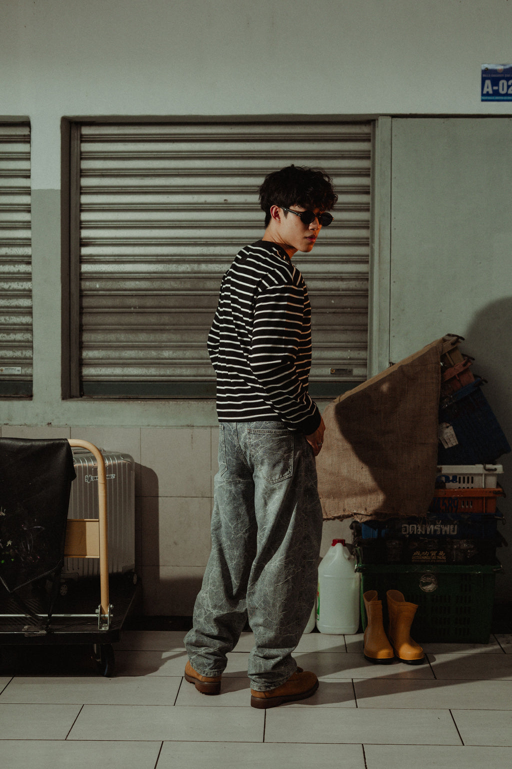 SWGGRVLT STRIPES CREW NECK | CLASSIC BLACK