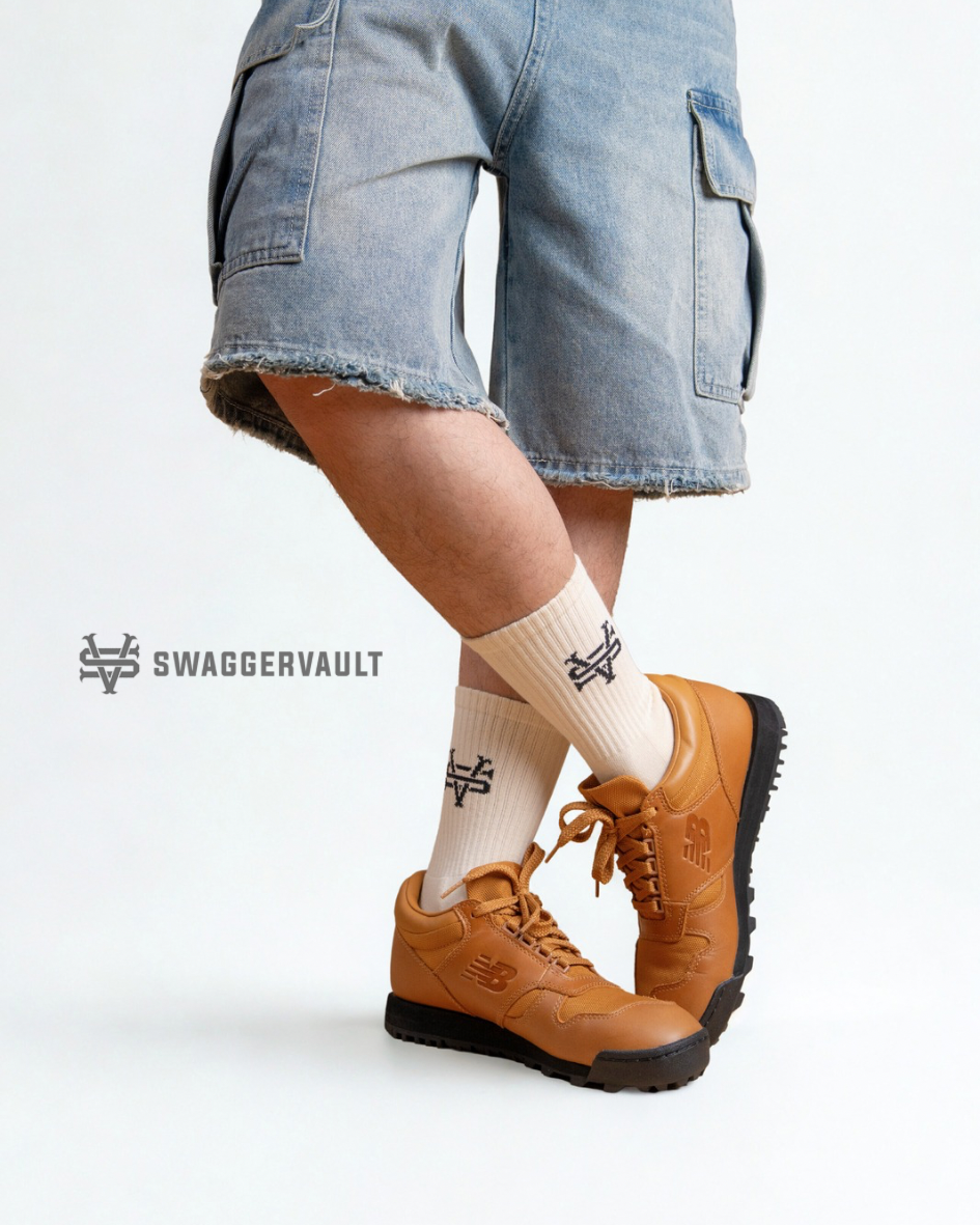 SWAGGERVAULT SOCKS | BEIGE