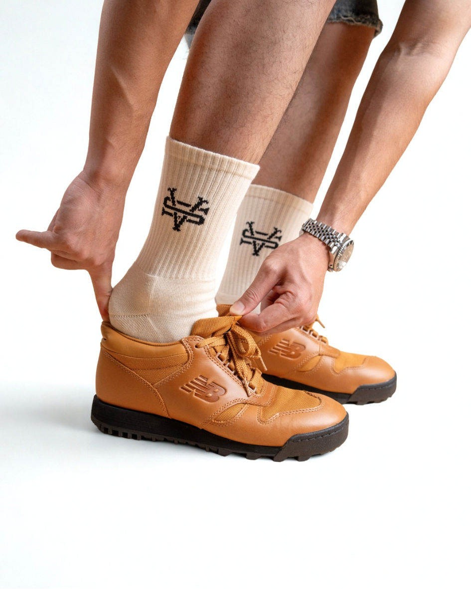 SWAGGERVAULT SOCKS | BEIGE
